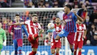 Clinical Barcelona down Atletico at Camp Nou